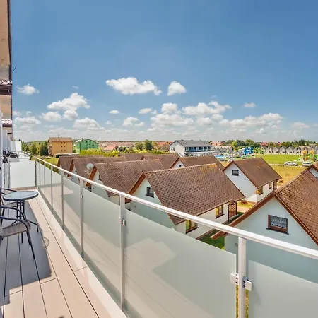 Seaside Grzybowo, Sun & Snow