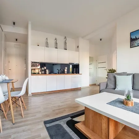 Seaside Grzybowo, Sun & Snow *