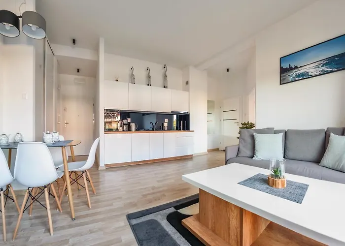 Seaside Grzybowo, Sun & Snow *